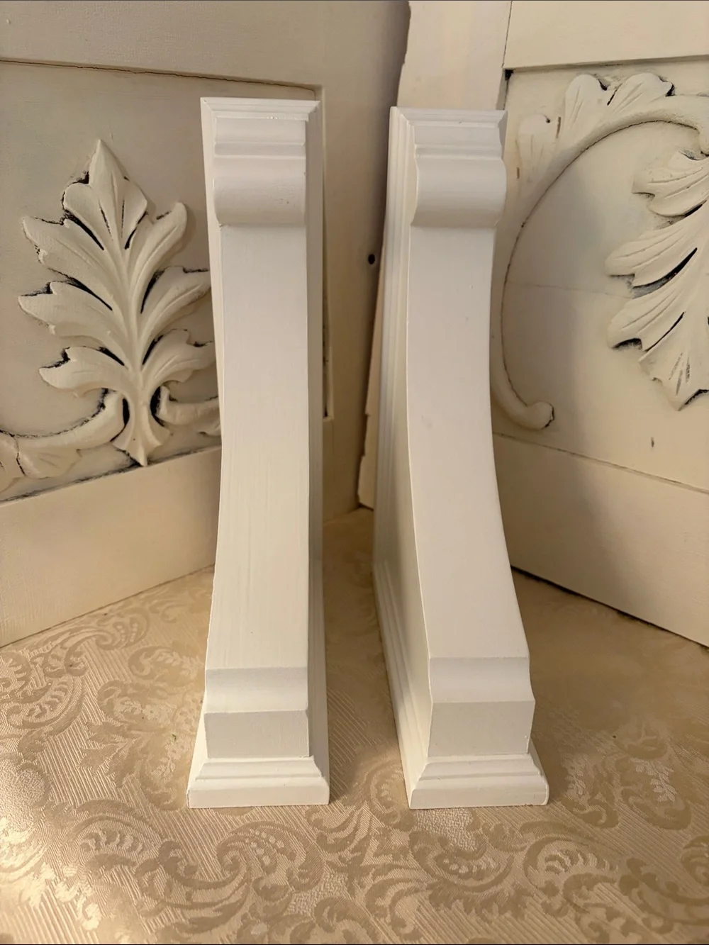 Classic White Decorative Wall Corbels - Unbranded